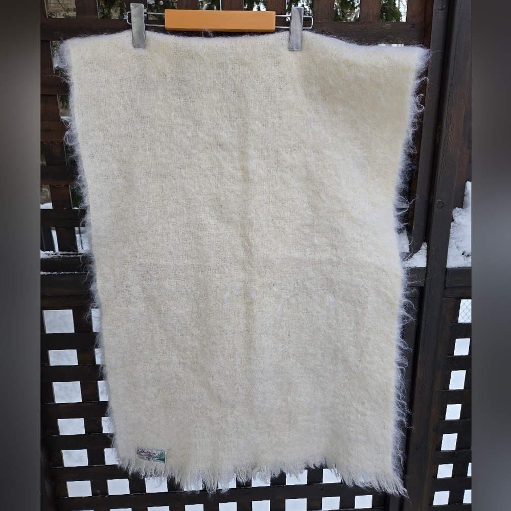 Vintage Glen Cree Mohair Shawl